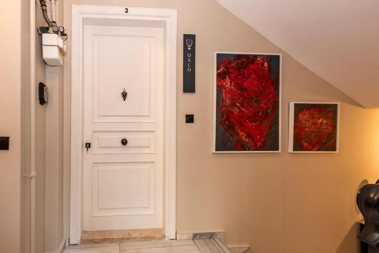 Bguest Pera Suites Istanbul 0*,